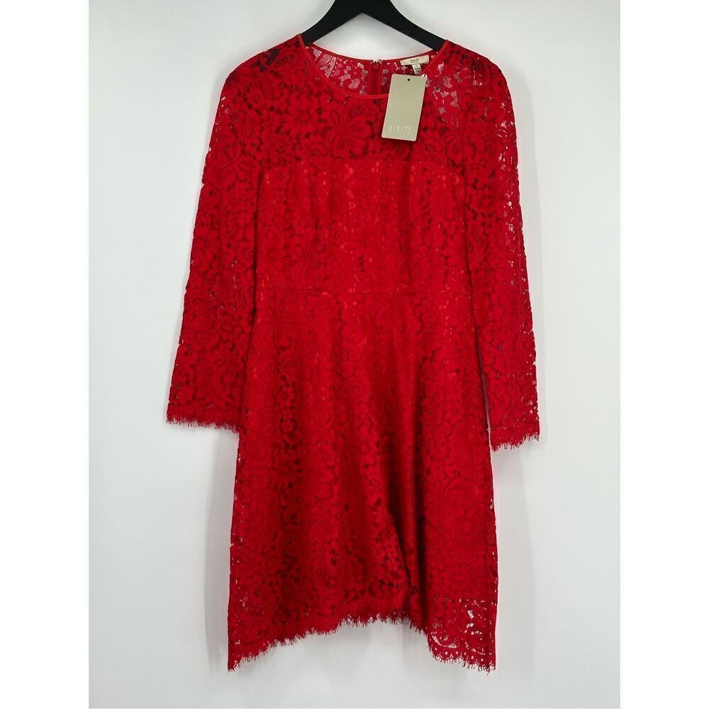 Finity NWT red lacy dress size 6
